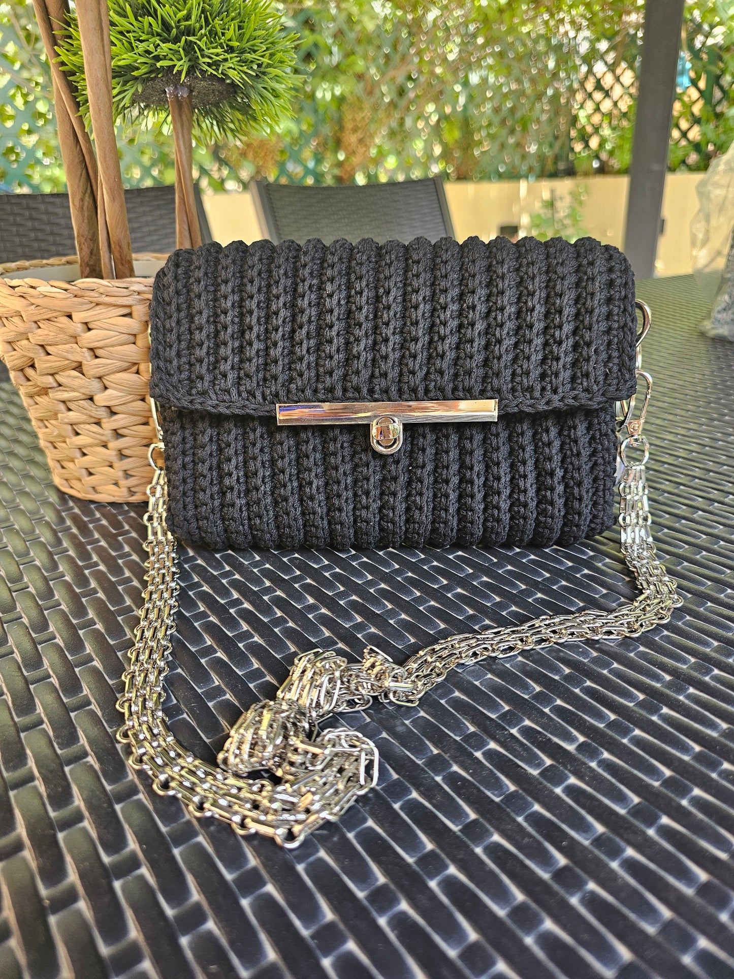 Mini Chanel Black
