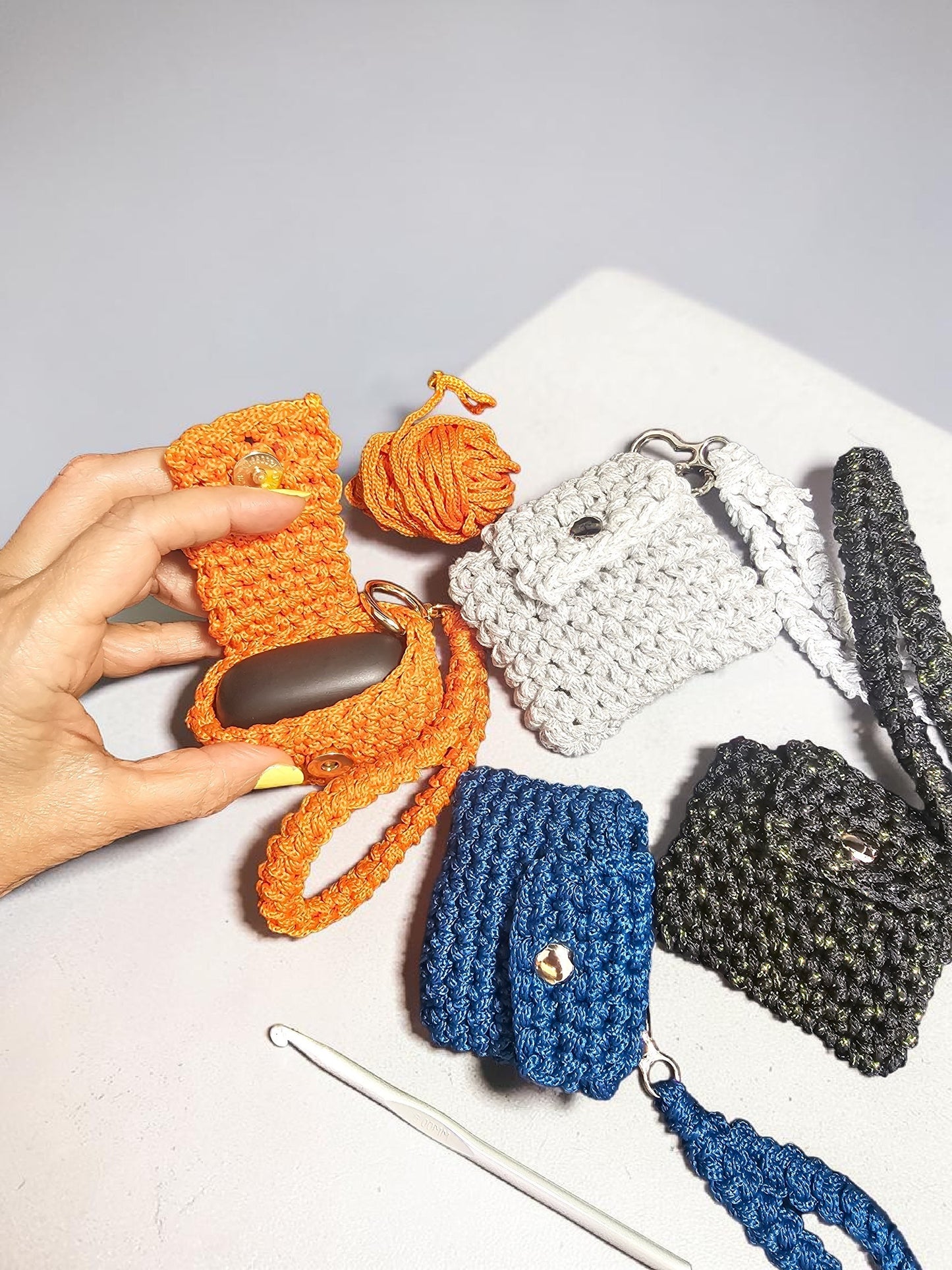 Crochet Earpods Pouch