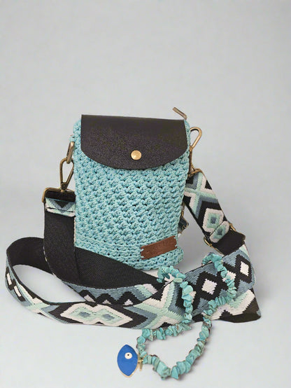 Aqua Cross
