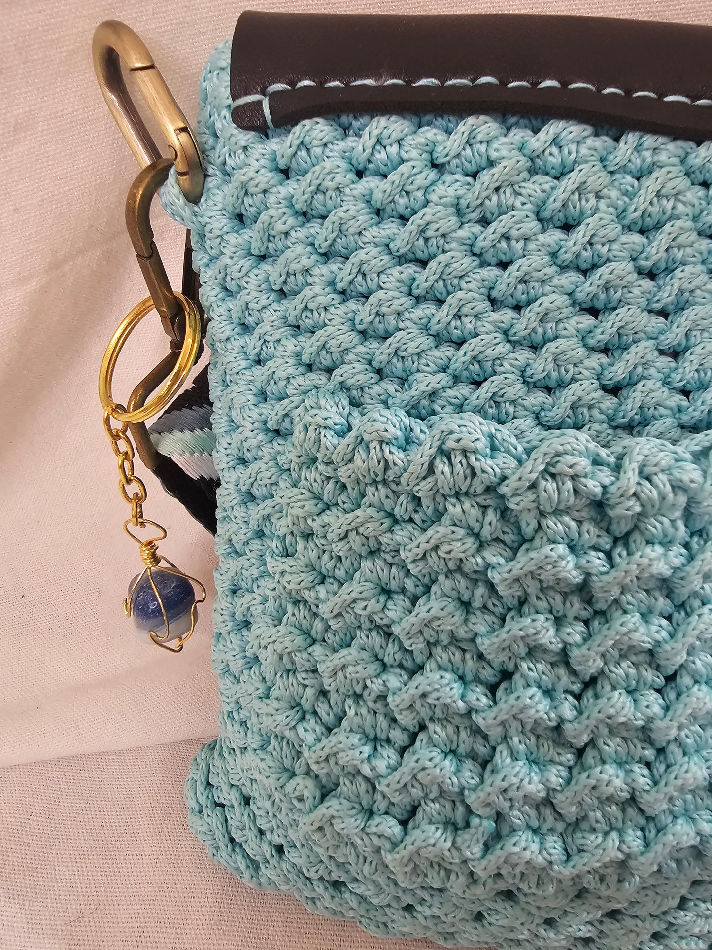 Aqua Cross